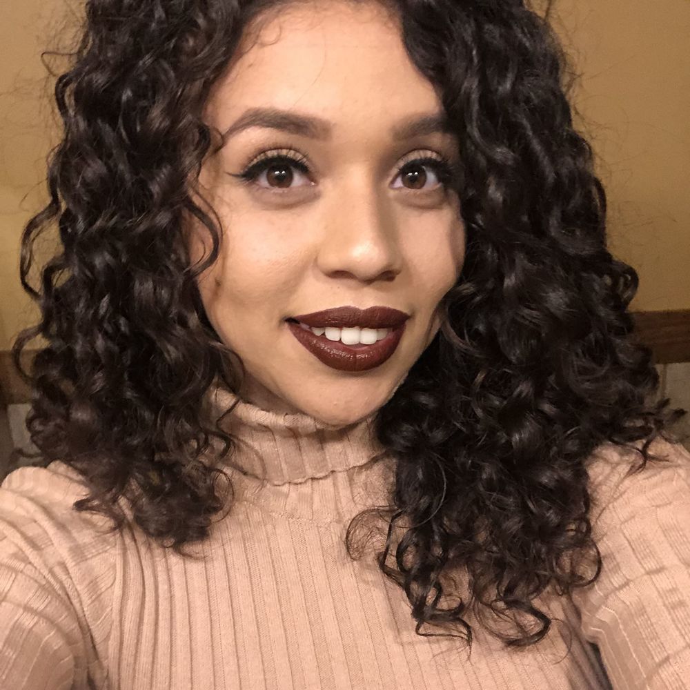 Meet your Posher, Jessica